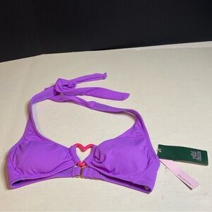 Wild Fable Women’s Purple Swimsuit Top XS (0-2). Pink Heart. Removable Pads.